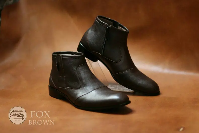 Sepatu Pantofel Zipper Tinggi Cevany Original Kulit Sapi Asli 1