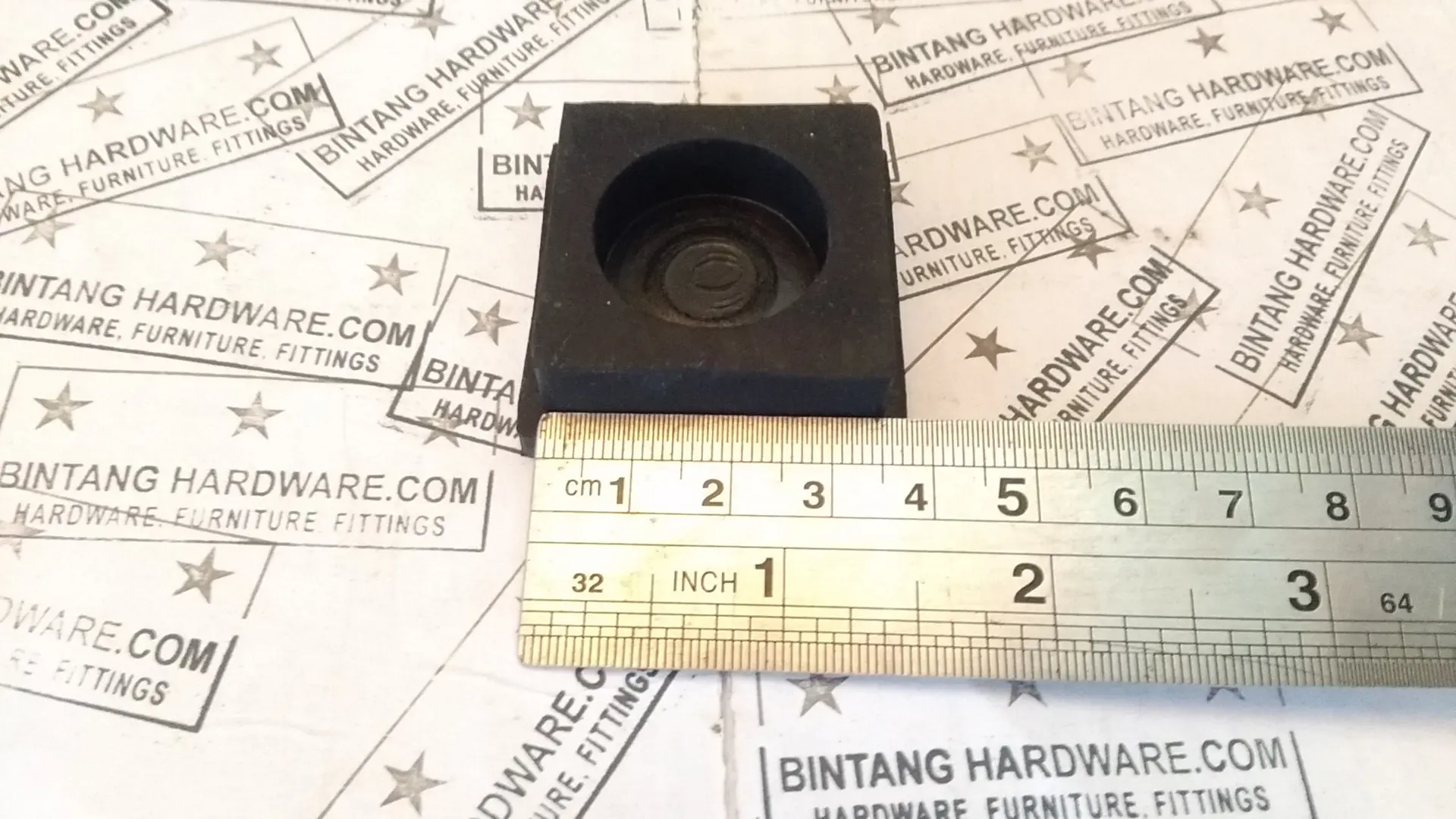 Alas Karet 35mm Penutup Kaki Kursi Bangku Meja Agar Tak Licin AK-01-35