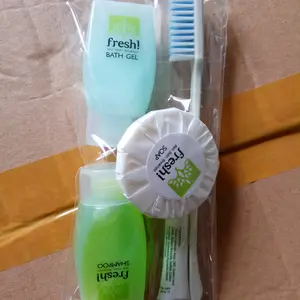 Bath set + Logo (isi 200 set)