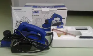 Mesin Serut/Ketam Kayu Planer HDPL805 HYUNDAI
