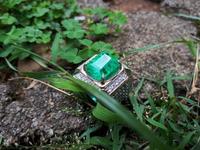 Gambar Natural Green Quartz QTZ007 Rasa Zamrud Columbia Ikatan Mewah dari CNC phoneshop Kota Administrasi Jakarta Pusat 2 Tokopedia