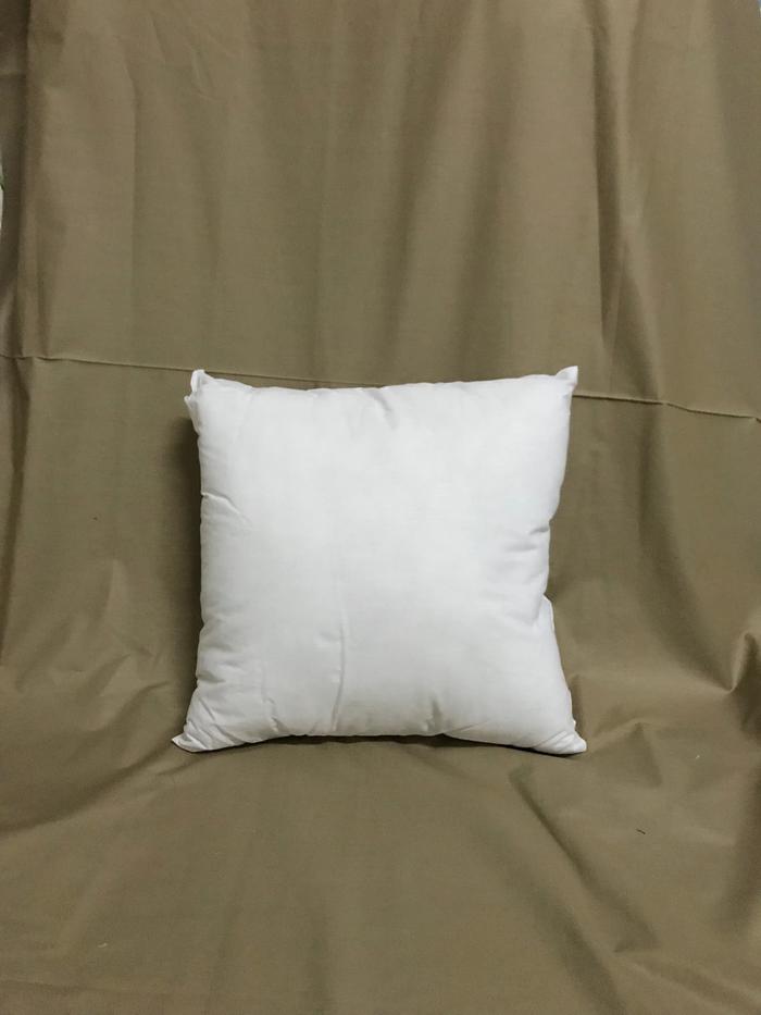 Gambar bantal sofa uk 60*60 dari Surya Bedsheet Kota Tangerang Selatan Tokopedia