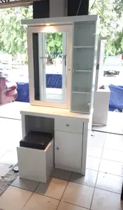 MEJA RIAS MINIMALIS CERMIN SWING DUCO PUTIH