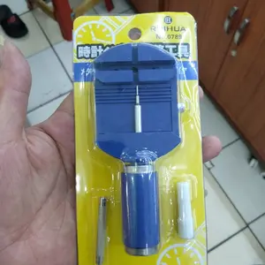 alat potong jam tangan
