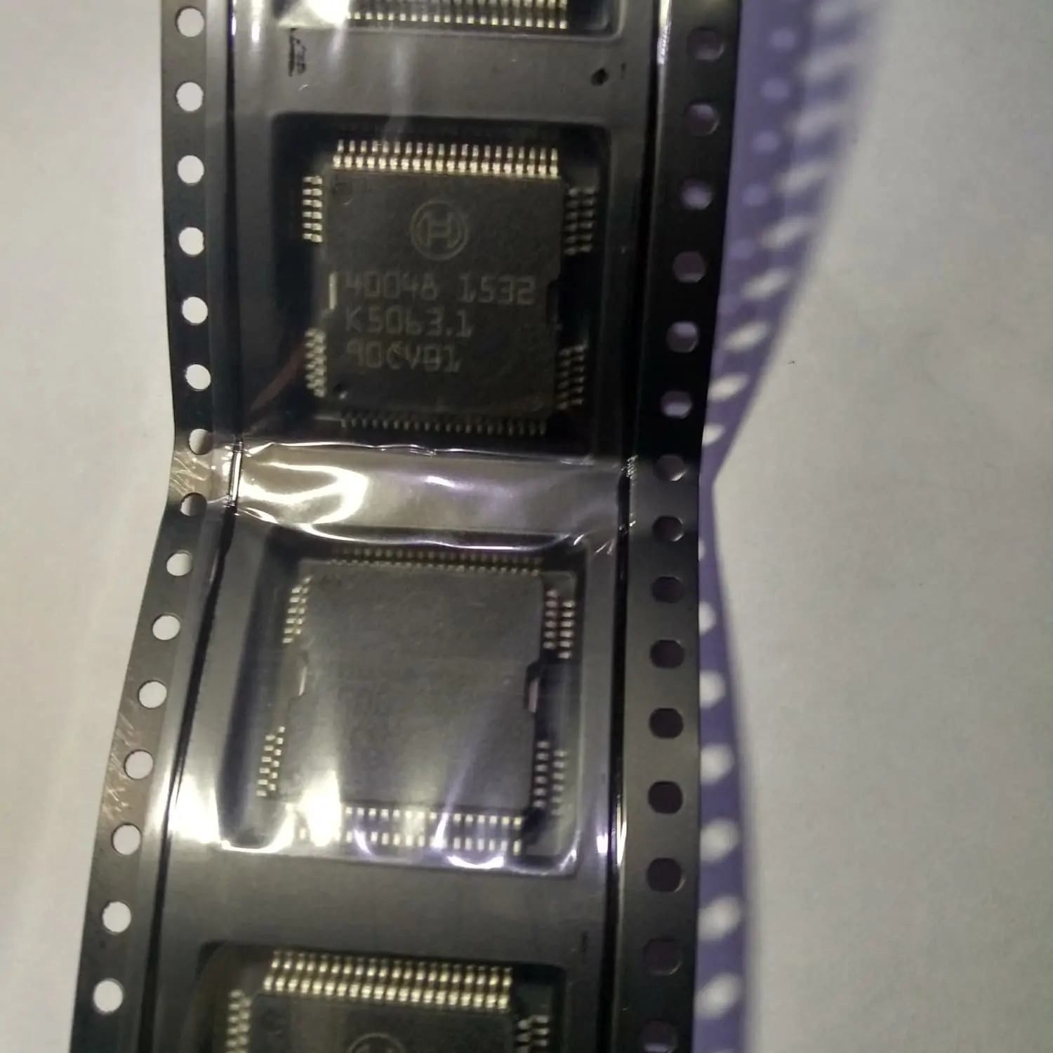 Injection chip 40048 1532 Kia K2 Car Computer Board Driver IC