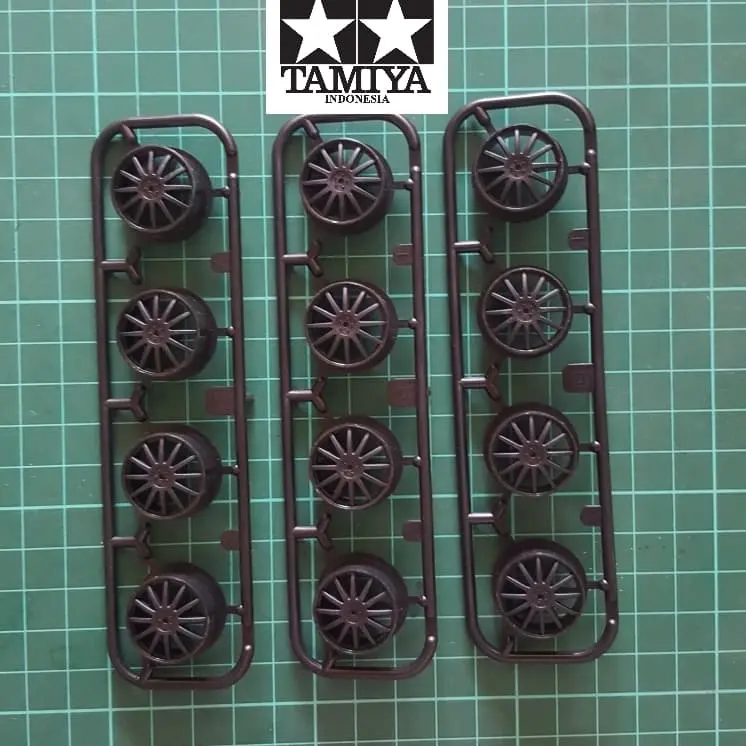 Rep Tamiya - WHEEL Fin Medium / Velg Fin Medium Mini 4WD - Black