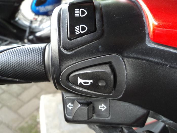 Gambar Saklar Tombol Dim Vario 125&Beat Fi&SupraX125 Fi&Blade New&RevoAbs Ori dari Lestari Motor 2 Kota Administrasi Jakarta Barat Tokopedia