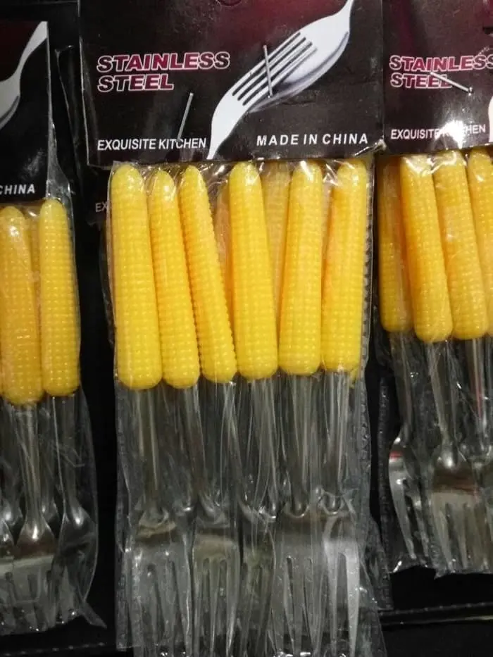 Garpu Gagang Plastik Jagung Kecil Kue Cake Buah Stainless Isi 12pcs