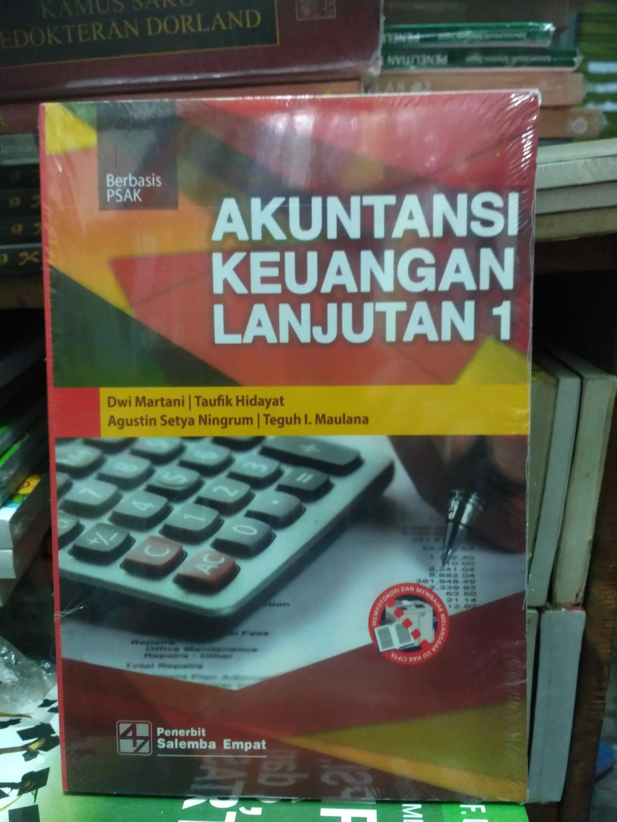 Akuntansi Keuangan Lanjutan 1 Berbasis PSAK by Dwi Martani