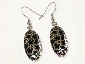 VeE Anting Wanita Titanium batu Giok Hitam Lonjong M2