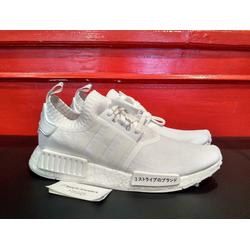 adidas gazelle silver green womens สีดำ adidas x Star Wars รองเท้าผู้ชาย NMD_R1 main image 0