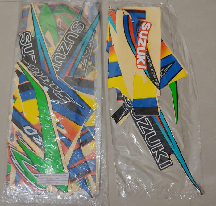 Gambar Stiker Bodi & Lis Body & Striping Satria 2Tak R 2004 Hitam Oren dari Lestari Motor 2 Kota Administrasi Jakarta Barat Tokopedia