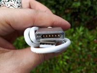 Gambar Kabel Magnetic Charger Runbo F1 Original Runbo USB Magnetic Cable dari CNC phoneshop Kota Administrasi Jakarta Pusat 4 Tokopedia