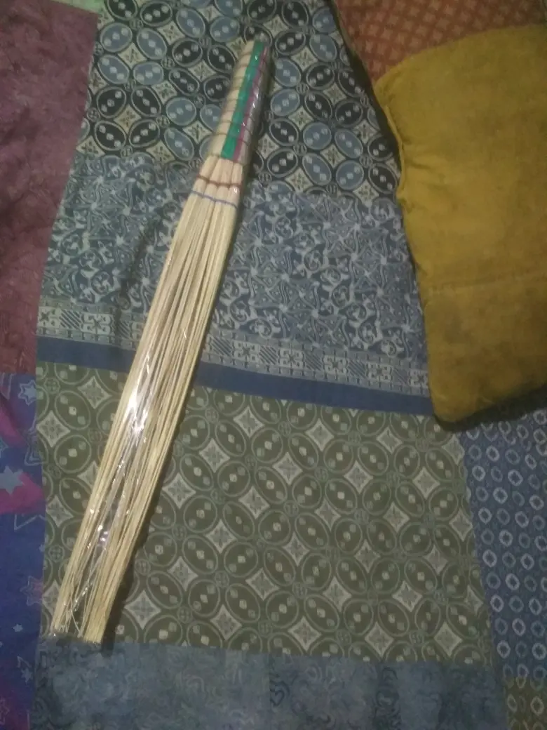 Sapu tebah kasur