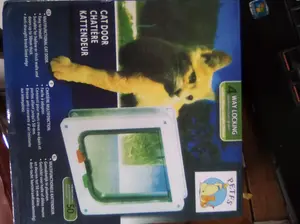 Cat Flap(Pintu keluar/Masuk Kucing/Anjing/Hewan Pliharaan