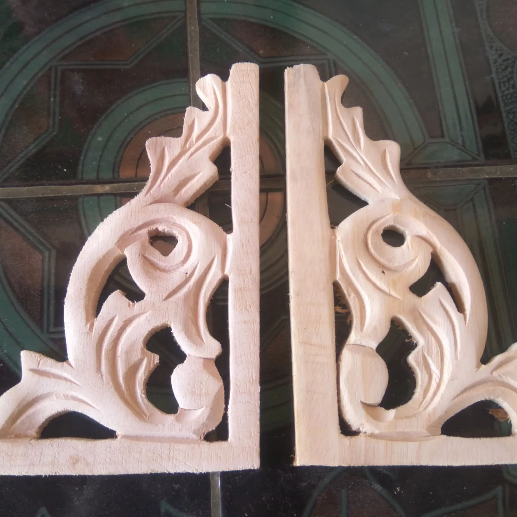 Ornamen ukir kayu jepara, ukir sudut