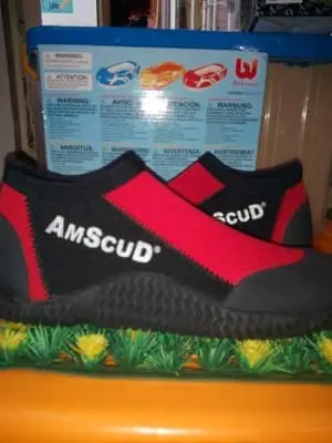 sepatu selam merk amscud type havana (merah) tersedia uk. 36-45