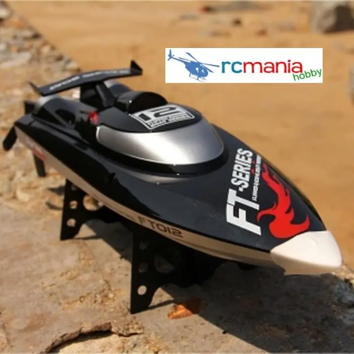 FT012 2.4G 4CH Brushless RC Racing Boat