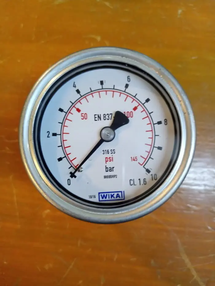 WIKA Pressure Gauge / Manometer Range 10 bar 2nd scale psi CBM
