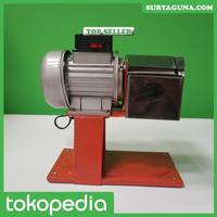 Gambar Mesin Parut Kelapa Listrik MP05 Jual Parutan Kelapa Mini dari Suryaguna Store Kab. Tulungagung 1 Tokopedia
