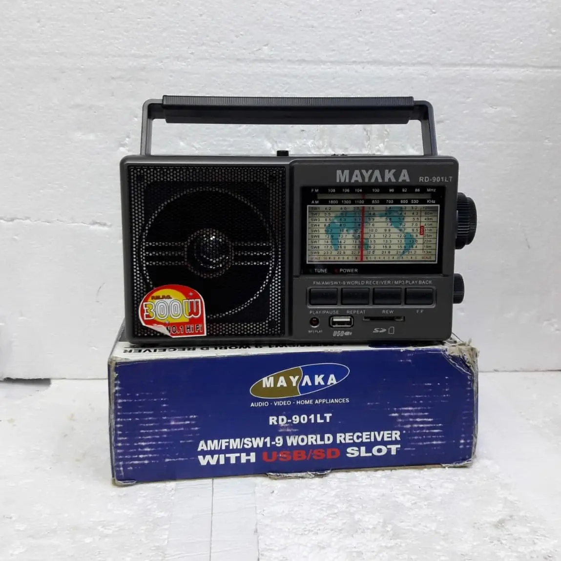 MAYAKA RD 901 LT AM FM SW 1- 9 WORLD RECEIVER WITH USB SD SLOT