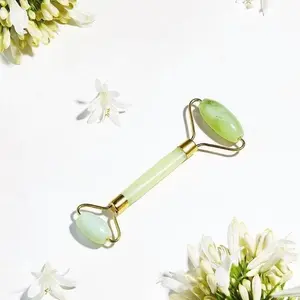 Jade Roller Face Massager / Alat Pijat Wajah Dupe Herbivore