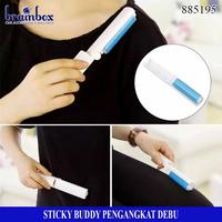 Gambar Mini Roller Roll Pembersih Debu Bulu Jok Mobil Pakaian Kain Karpet - Biru dari Brainbox Car and Home Kota Batam 3 Tokopedia
