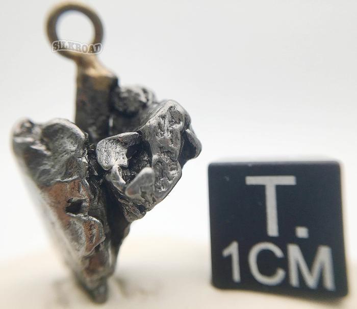 Gambar BaTu Meteorite campo del cielo meteorit liontin bandul kalung 5.66 dari SiLkROAD_NEW Kota Administrasi Jakarta Barat Tokopedia