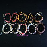 Gambar Gelang Persahabatan/ Friendship Bracelets Handmade / Gelang kekinian dari Bursa Pernik Kota Surabaya 2 Tokopedia