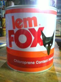 Gambar LEM FOX KUNING 600 Gr dari Tb. Sumber Karya Kota Administrasi Jakarta Timur 1 Tokopedia
