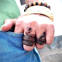 Gambar Cincin Akar Bahar Merah Tembus Cahaya ukir Naga Galakk dari gelang akar bahar Kab. Jember 1 Tokopedia