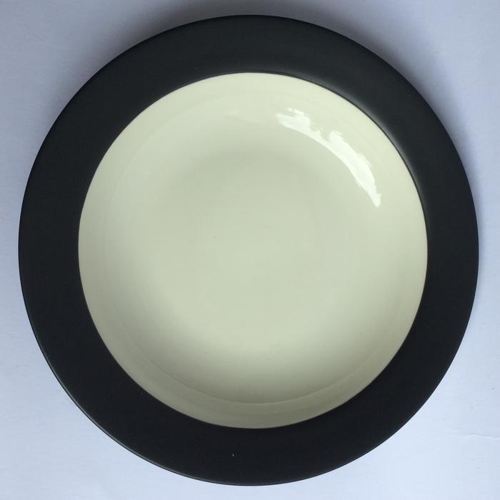 Gambar Piring sup hitam Rim export|Soup plate black Rim NRT2 dari GALAXY House Hold Ceramics Kota Bekasi Tokopedia