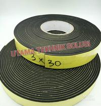 Gambar Aerotape Single Foam 1 in Sponge Sticker uk. 3mm x 30mm x 10Mtr dari TRIPILAR PANELINDO Kab. Tangerang 3 Tokopedia