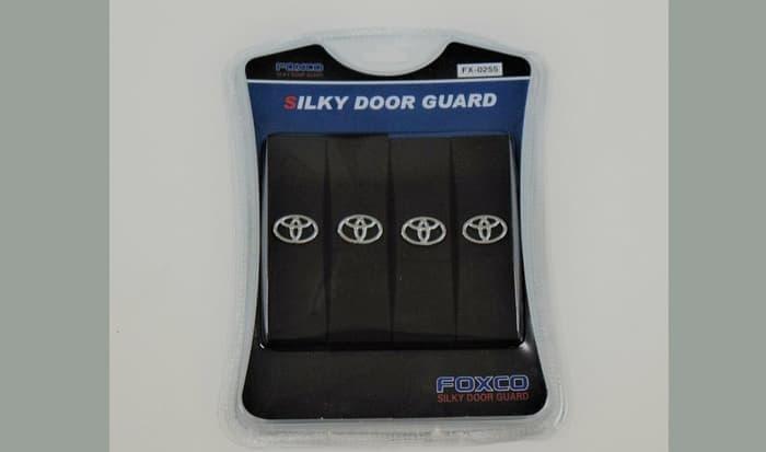Gambar Door Guard PREMIUM SILKY Logo Mobil Toyota dari KING RACE AKSESORIS MOBIL Kota Administrasi Jakarta Utara Tokopedia