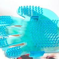 Gambar Pet Brush Deshedding Glove Sarung Tangan Grooming Kucing Anjing Karet dari Faralia PetShop Kota Administrasi Jakarta Timur 4 Tokopedia