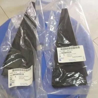 Gambar Garnish kaca belakang chevrolet aveo dari Toko Sparepart E Kota Administrasi Jakarta Pusat Tokopedia