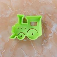 Gambar Cetakan pencetak nasi bento roti sandwich mold bentuk kereta api dari Rifna Baking Shop Kab. Kediri 2 Tokopedia