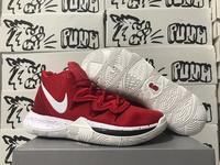 Gambar Sepatu Basket Kyrie 5 University Red Merah dari Elite Basketball Store Kota Batam 2 Tokopedia