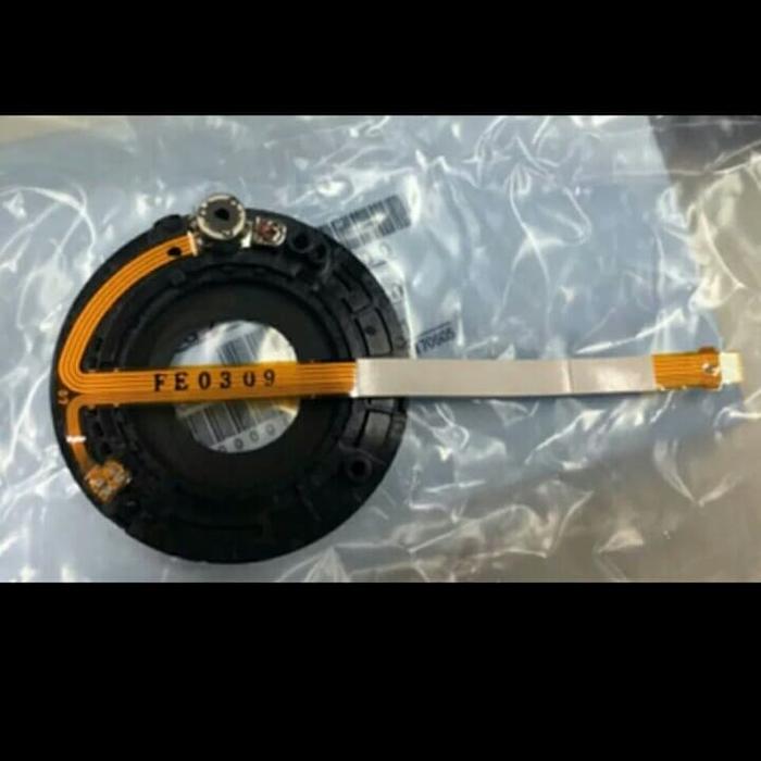 Gambar Aperture Grup Canon 24-70 F28 F2,8 II dari smileservicecamera Kota Surabaya Tokopedia