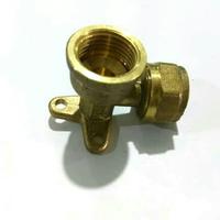 Gambar Knee Braket Kuningan 1/2" Untuk Instalasi Luar Tembok Pipa Air Panas dari MasterSanitary Kota Administrasi Jakarta Selatan 1 Tokopedia
