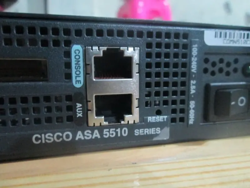 Firewall Cisco ASA 5510 Dengan Base License Dan Security Plus License 2