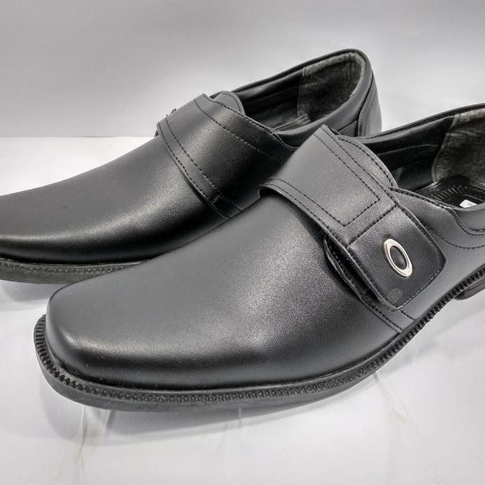Gambar Sepatu Pantofel kerja kantor Pria perekat dari PUTRA SOLO_NEW Kab. Cirebon Tokopedia