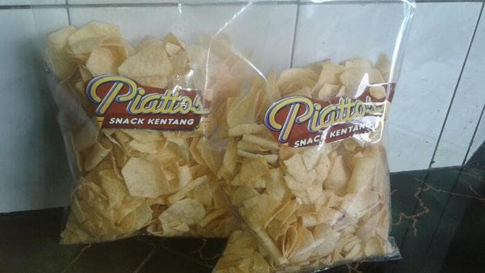 Gambar Piatos rasa sapi panggang dari YohaShop Kota Surabaya Tokopedia