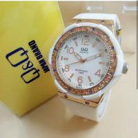 Gambar jam tangan wanita q&q brand white gold dari ATM_atitentrem Kab. Tulungagung 1 Tokopedia