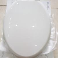 Gambar tutup kloset/closet/seat cover TOTO TC 505 S(soff closing)toilet cover dari master kran Jakarta Pusat 2 Tokopedia