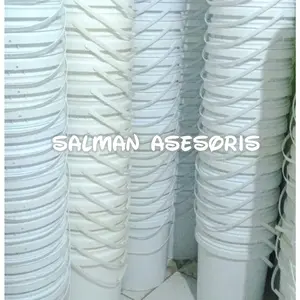 Ember Cat Putih Polos 25 Kg Tempat Sampah Plastik 20 Liter