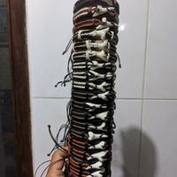Gambar Gelang Tali kulit Gigi Hiu Kualitas Ekspor - Cokelat dari Gelang Etnik Kab. Jember 2 Tokopedia