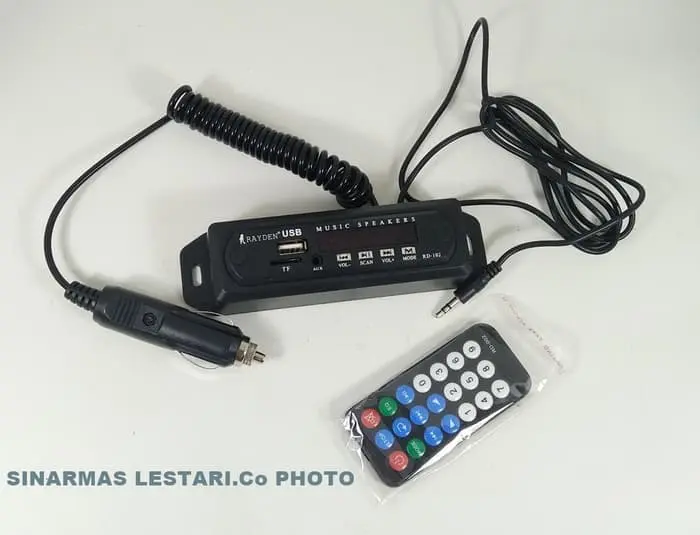 Car Mp3 12 Volt Mp3 Player BLUETOOTH RD-102 AUX-USB/TF Raiden