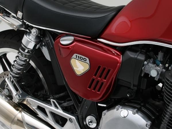 Gambar K0 LOOK Tutup Aki DAYTONA HONDA CB1100 dari Webike Indonesia Kota Administrasi Jakarta Selatan Tokopedia