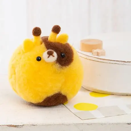 DIY kit wool pom pom jerapah